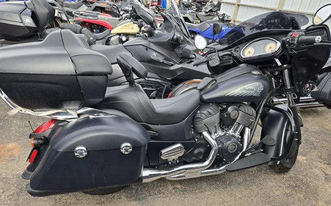 2017 INDIAN MOTORCYCLE CHIEFTAIN DARK HORSE THNDR BLACK SMOKE 49S