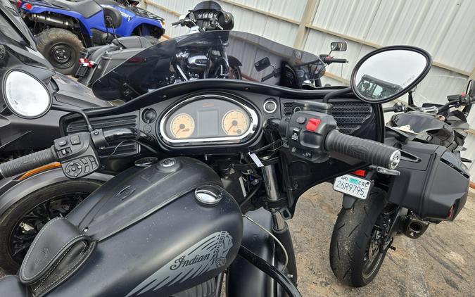 2017 INDIAN MOTORCYCLE CHIEFTAIN DARK HORSE THNDR BLACK SMOKE 49S