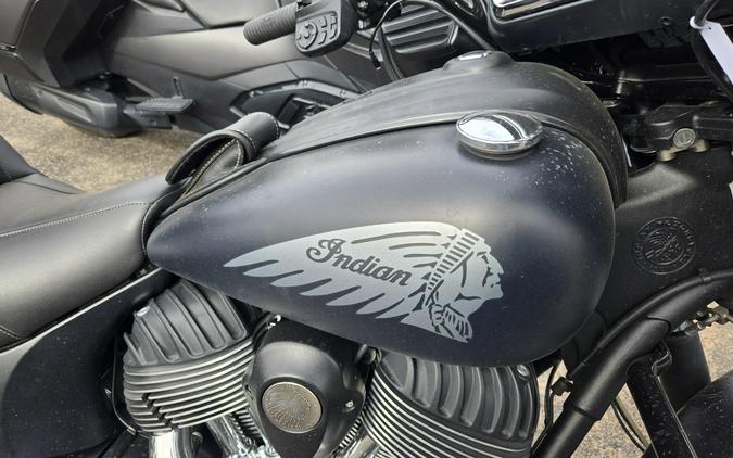 2017 INDIAN MOTORCYCLE CHIEFTAIN DARK HORSE THNDR BLACK SMOKE 49S
