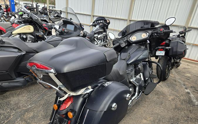 2017 INDIAN MOTORCYCLE CHIEFTAIN DARK HORSE THNDR BLACK SMOKE 49S