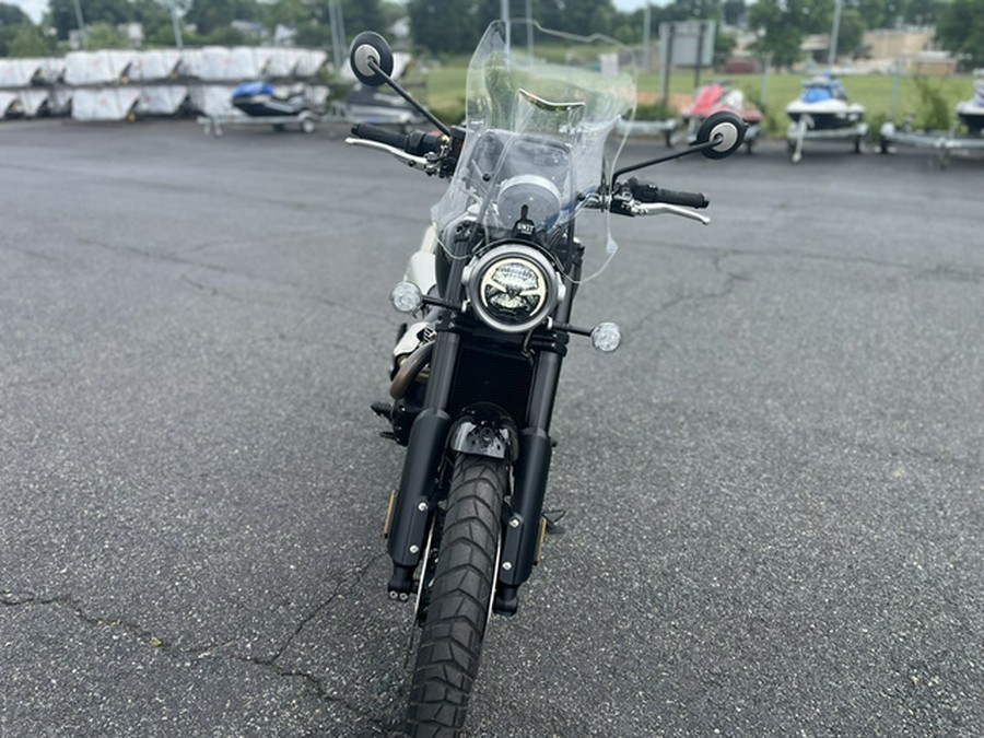 2024 Triumph Scrambler 1200 X