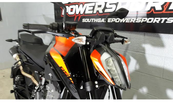 2022 890 DUKE - KTM