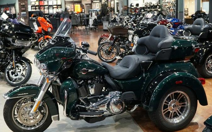 2024 Harley-Davidson Trike FLHTCUTG - Tri Glide Ultra
