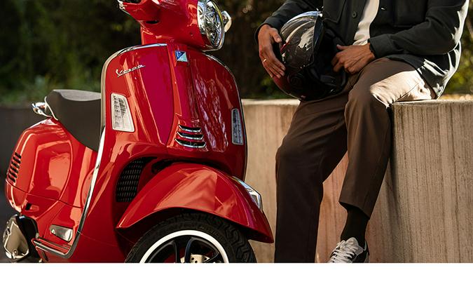 2024 Vespa GTS Super 300