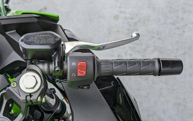 2024 Kawasaki Ninja® 500 KRT Edition SE ABS