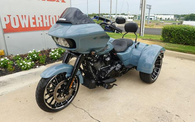 2024 Harley-Davidson Trike Road Glide® 3