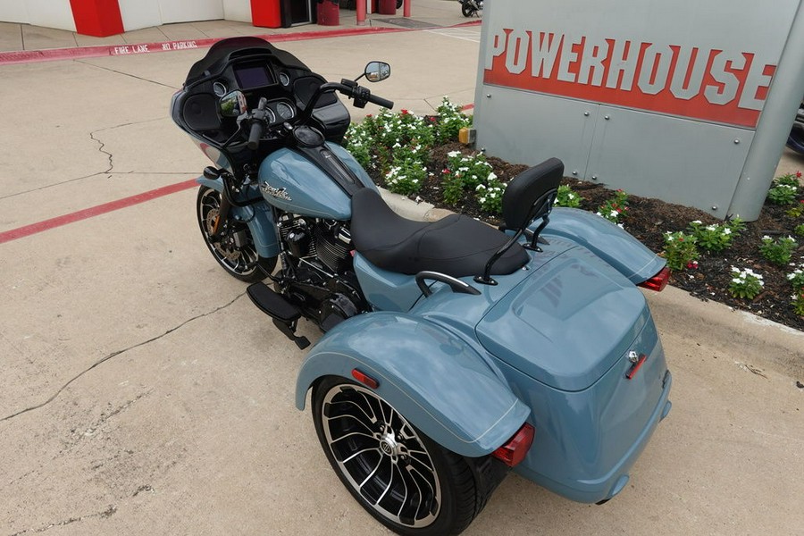 2024 Harley-Davidson Trike Road Glide® 3