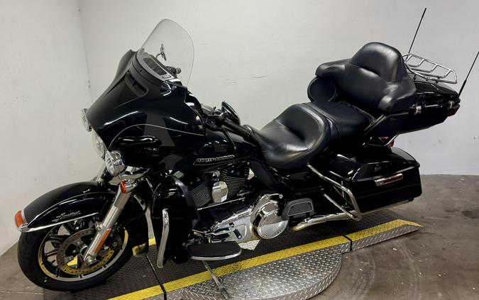 FLHTK 2014 Electra Glide® Ultra Limited