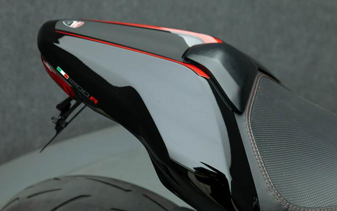 2016 DUCATI MONSTER 1200R BLACK W/ABS