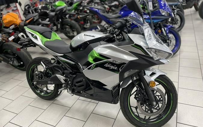 2024 Kawasaki Ninja e-1 ABS