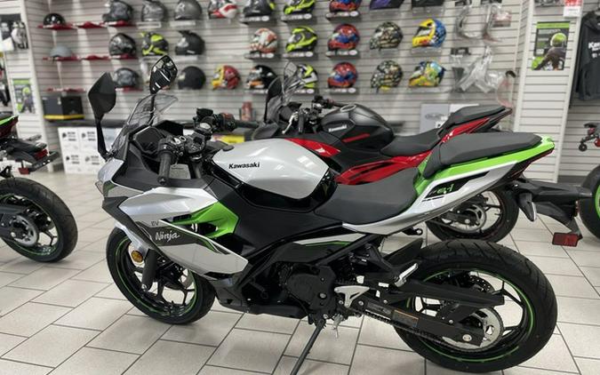 2024 Kawasaki Ninja e-1 ABS