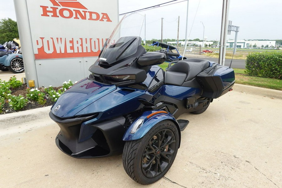 2022 Can-Am™ Spyder RT Base