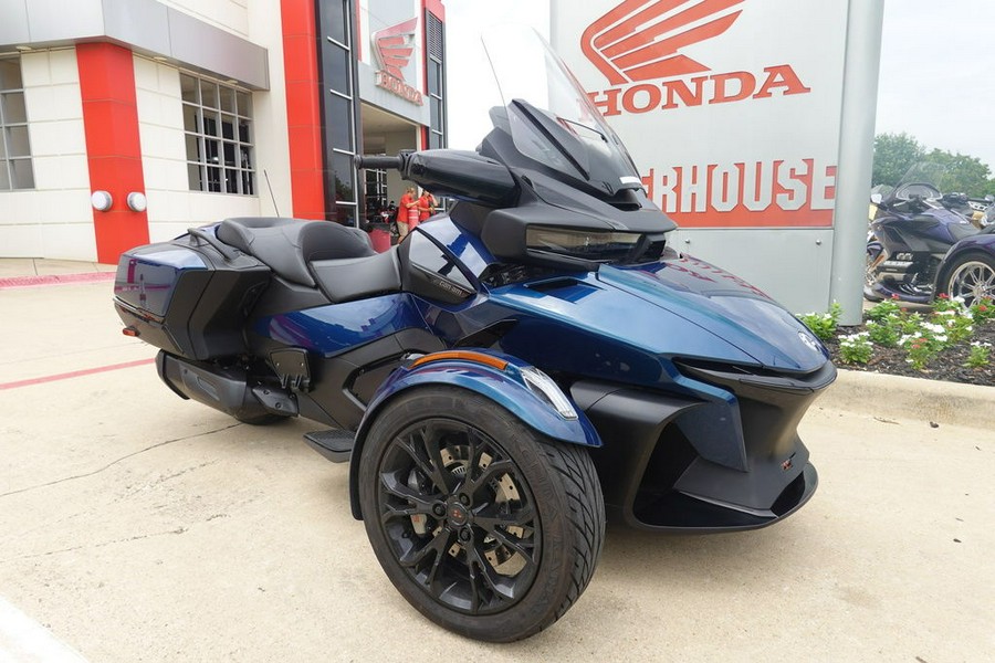 2022 Can-Am™ Spyder RT Base