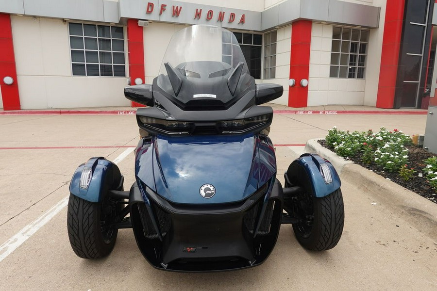 2022 Can-Am™ Spyder RT Base