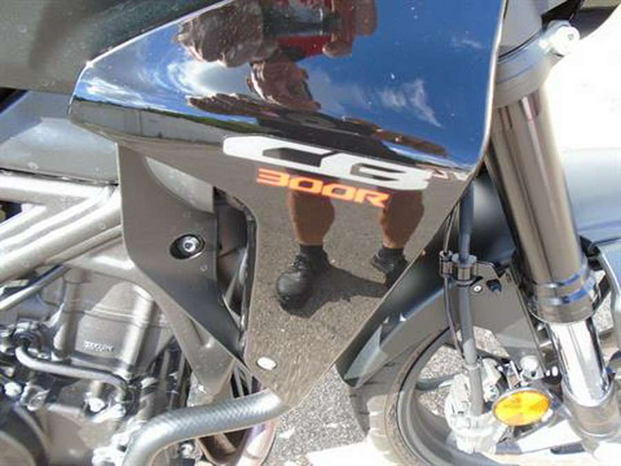 2023 Honda CB300R ABS