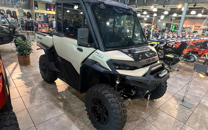 2026 Can-AM Defender Limited CAB HD11