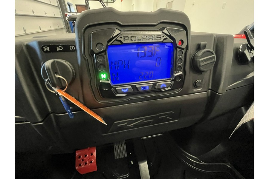 2026 Polaris RZR 200 EFI