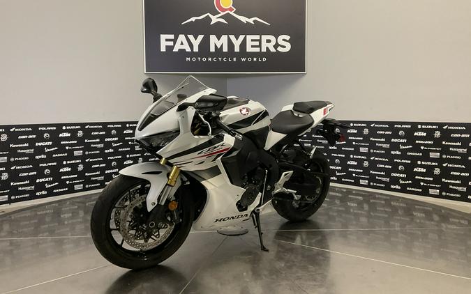 2027 HONDA CBR1000RR ABS - 74754H