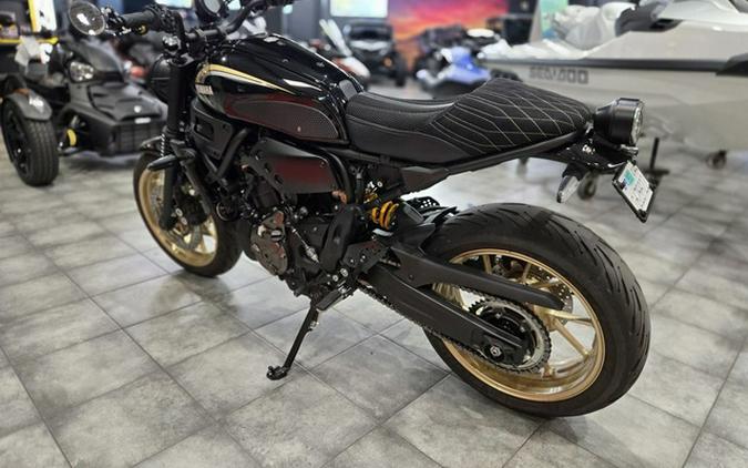 2024 Yamaha XSR700 CA