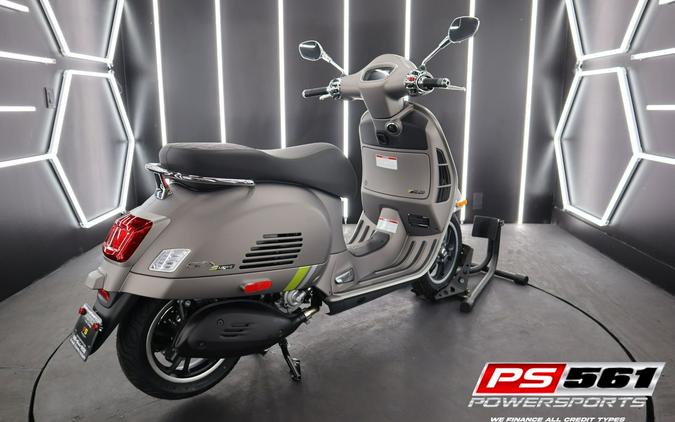 2024 Vespa GTS Super 300 Tech