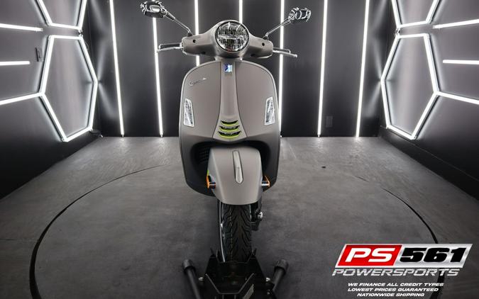 2024 Vespa GTS Super 300 Tech