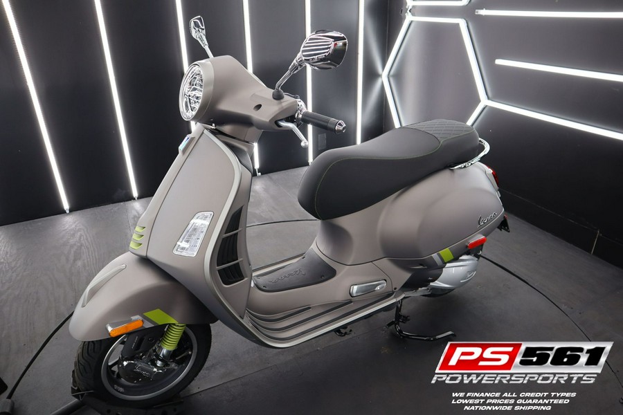 2024 Vespa GTS Super 300 Tech