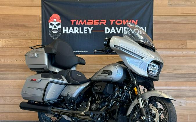 2023 Harley-Davidson CVO™ Street Glide®