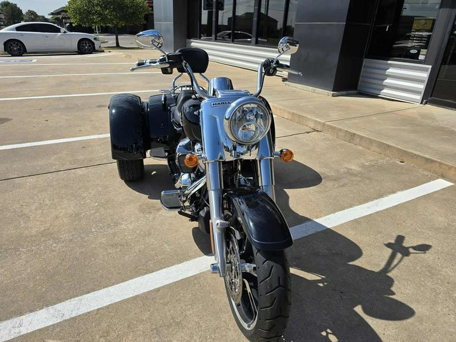 2022 Harley-Davidson® FLRT - Freewheeler®