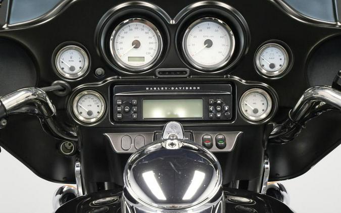 2009 Harley-Davidson® FLHX - Street Glide®