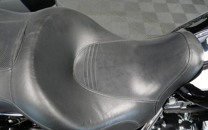 2009 Harley-Davidson® FLHX - Street Glide®