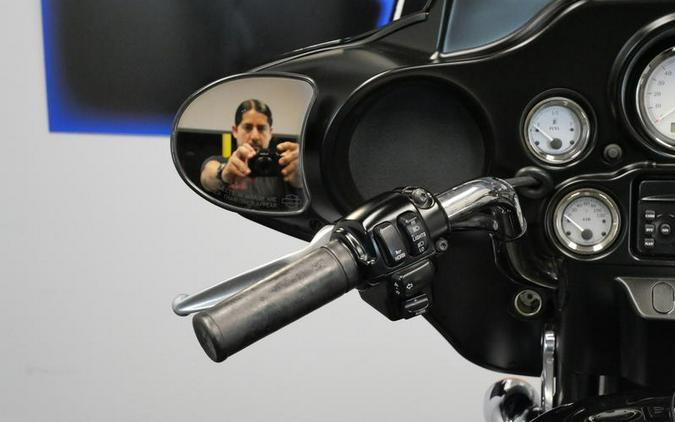 2009 Harley-Davidson® FLHX - Street Glide®