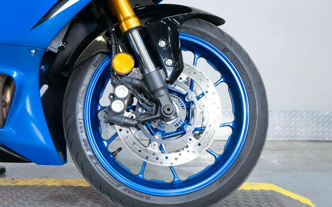 2025 Yamaha YZF-R7