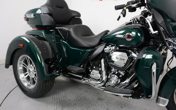 2024 Harley-Davidson FLHTCUTG Tri Glide Ultra