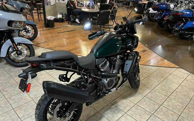 2024 Harley-Davidson Pan America™ 1250 Special Alpine Green