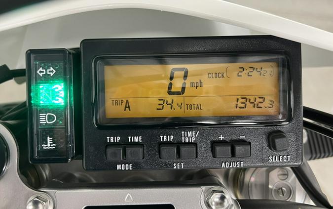 2023 Suzuki DR-Z 400SM