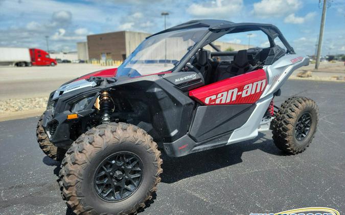 2025 Can-Am Maverick X3 DS Turbo Fiery Red & Hyper Silver
