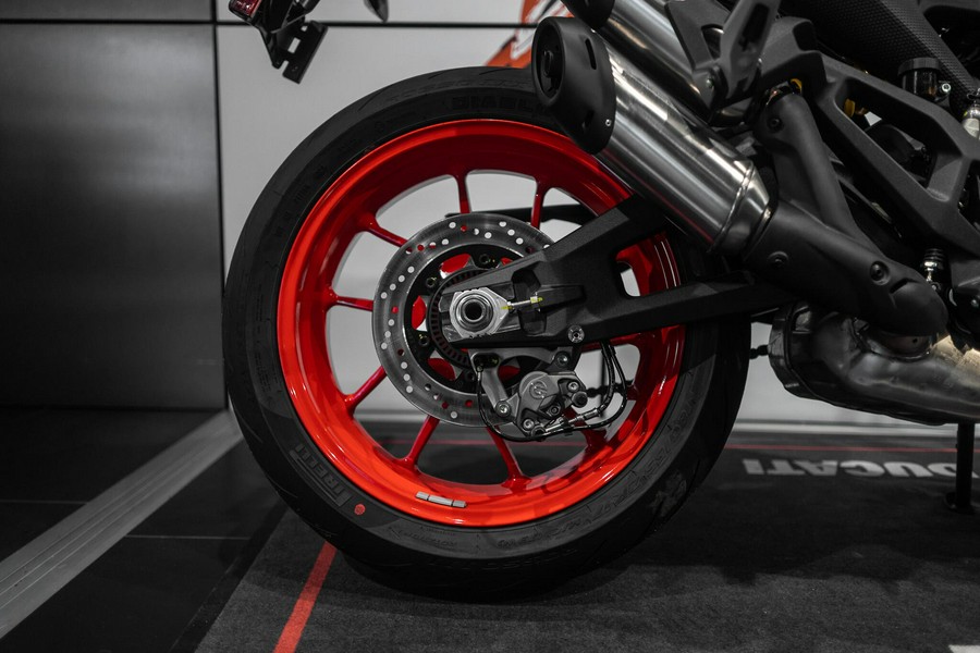 2025 Ducati Monster 937