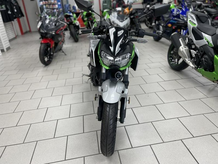 2024 Kawasaki Z e-1 ABS