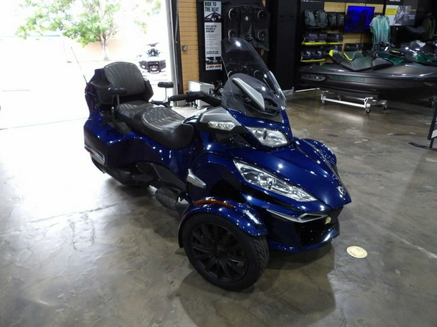 2017 Can-Am Spyder RT S 6-Speed Semi-Automatic (SE6)