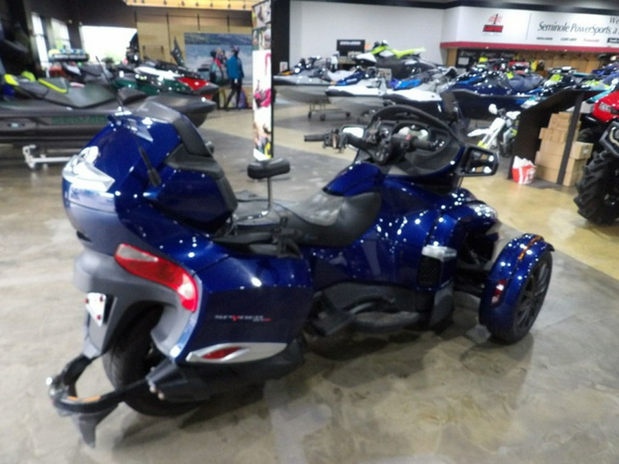 2017 Can-Am Spyder RT S 6-Speed Semi-Automatic (SE6)