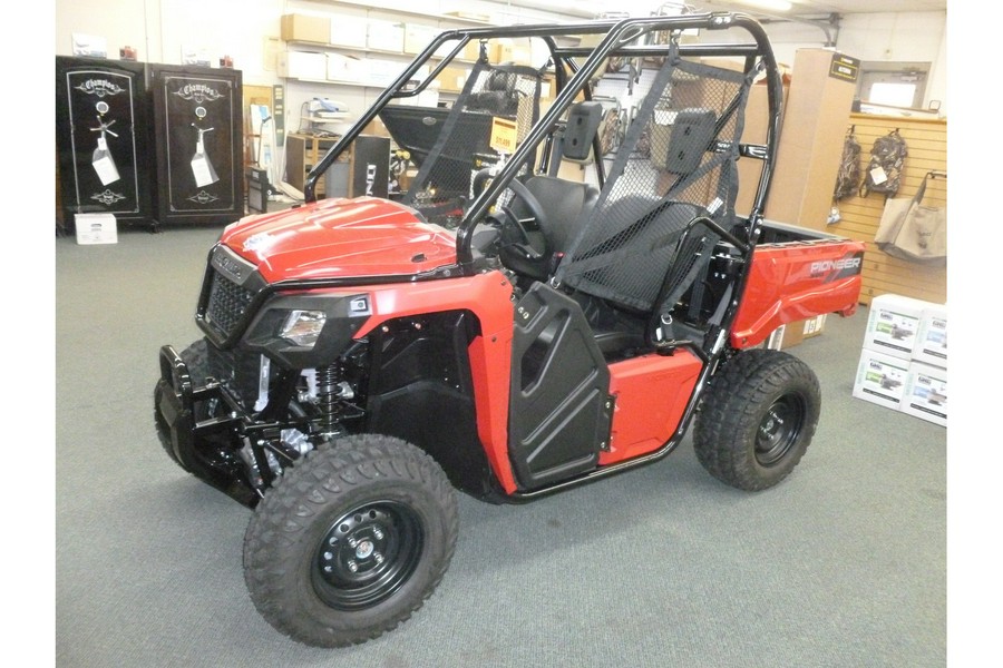 2025 Honda Pioneer 520