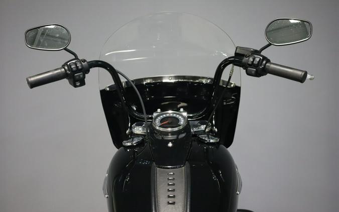 2019 Harley-Davidson Heritage Classic 114