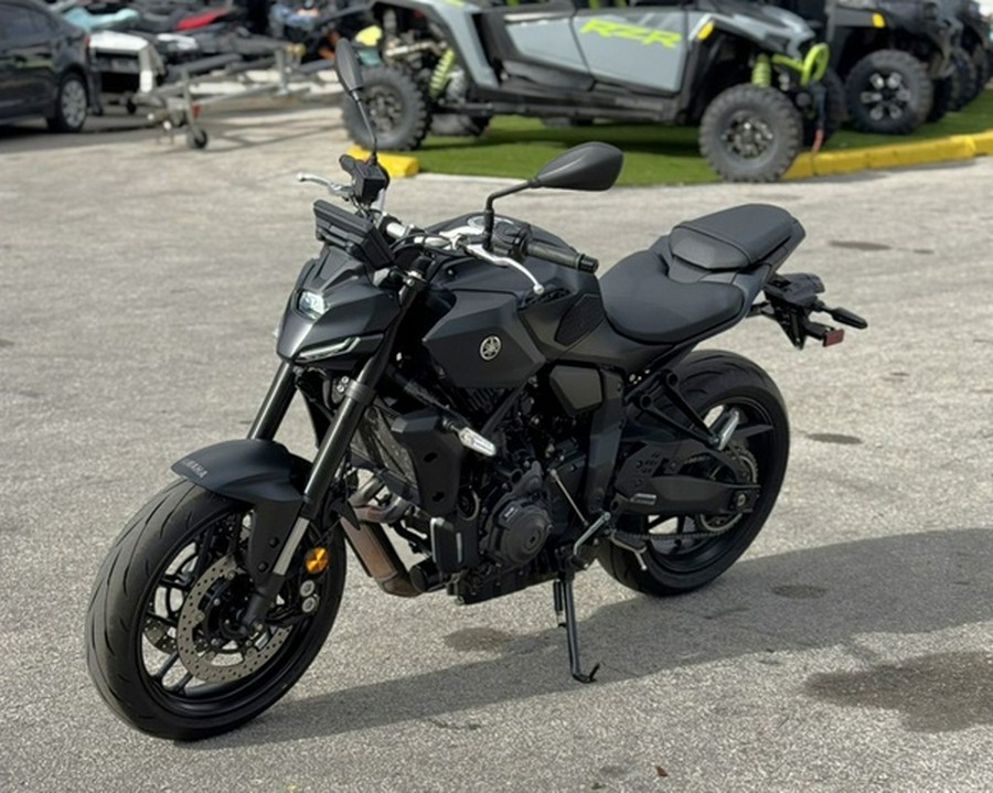 2025 Yamaha MT 07