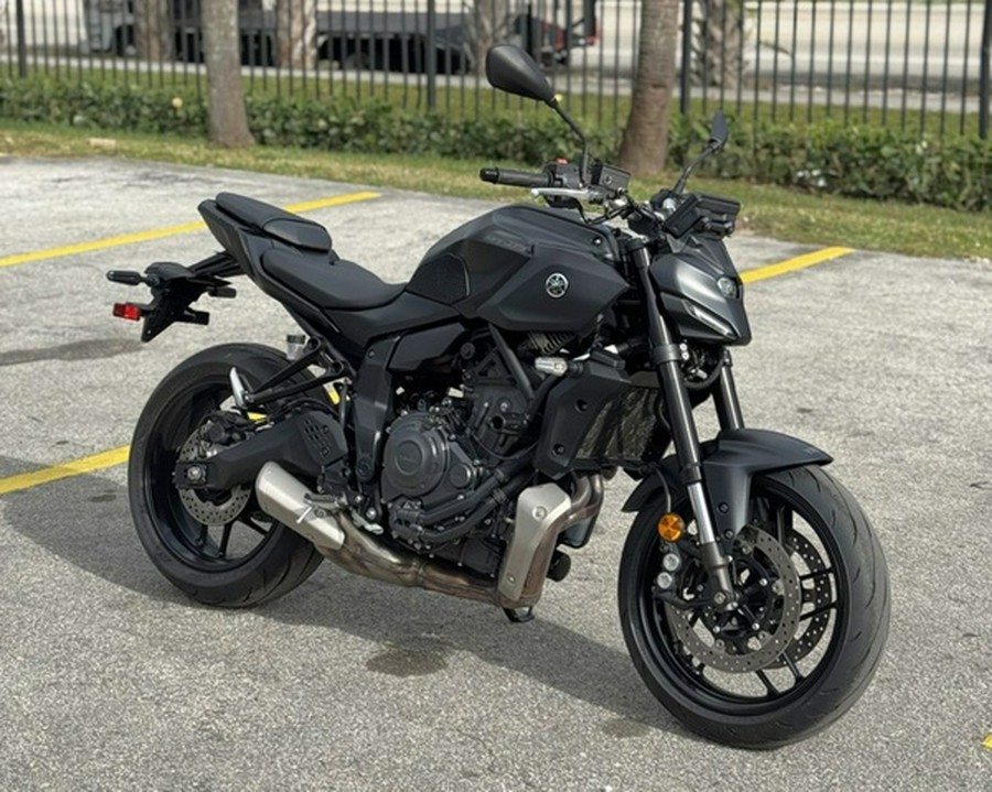 2025 Yamaha MT 07