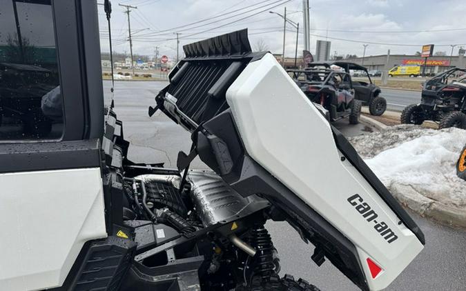 2026 Can-Am Defender MAX Limited HD11