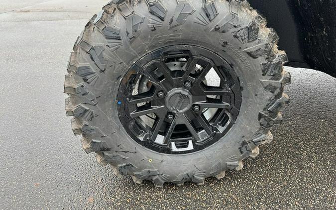 2026 Can-Am Defender MAX Limited HD11