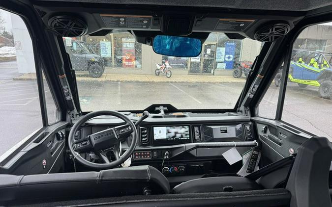 2026 Can-Am Defender MAX Limited HD11