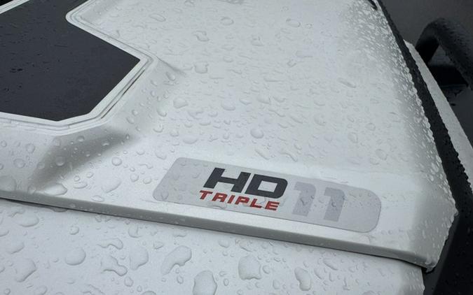 2026 Can-Am Defender MAX Limited HD11