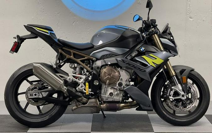 2023 BMW S 1000 R Bluestone Metallic