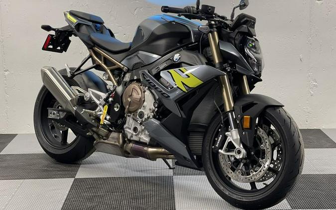 2023 BMW S 1000 R Bluestone Metallic